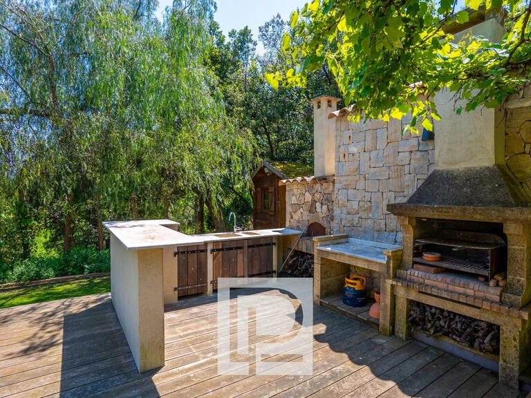 Villa Pégomas - 9 chambres - 280m²