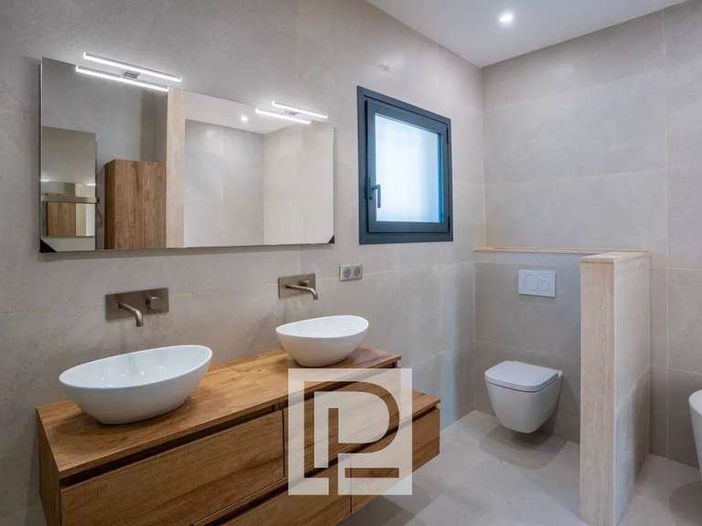 Villa Pégomas - 5 bedrooms - 280m²