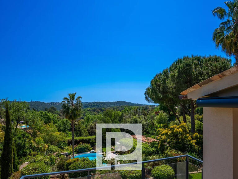 Villa Pégomas - 9 chambres - 280m²