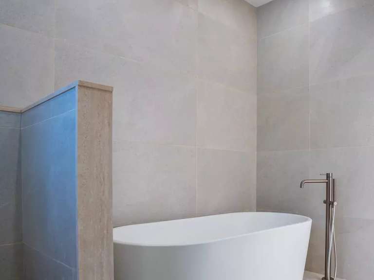 Villa Pégomas - 5 bedrooms - 280m²