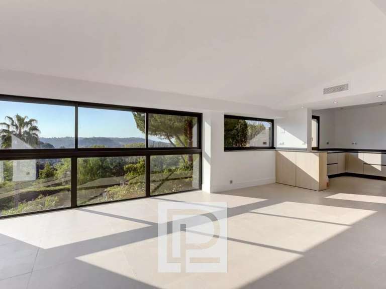 Villa Pégomas - 5 bedrooms - 280m²