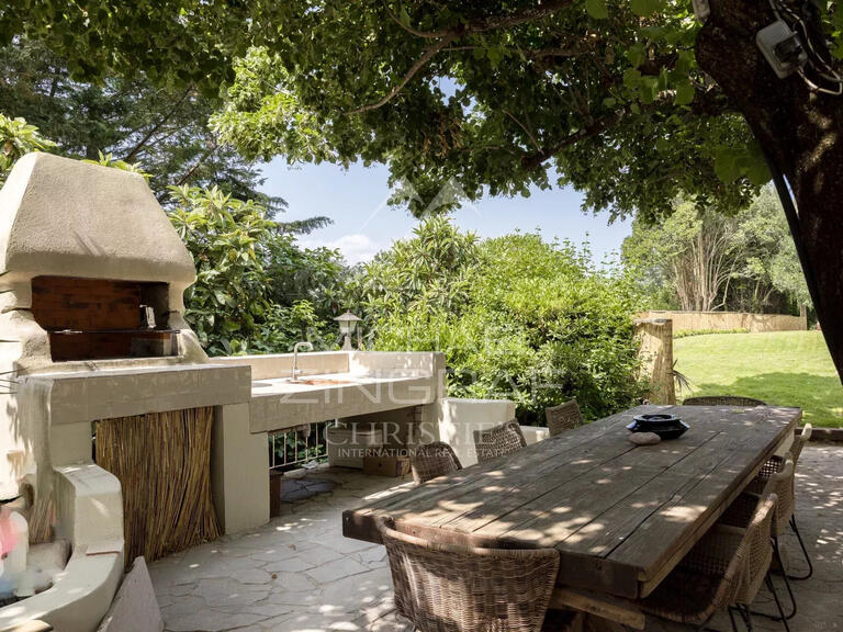 Villa Pégomas - 4 bedrooms - 282m²