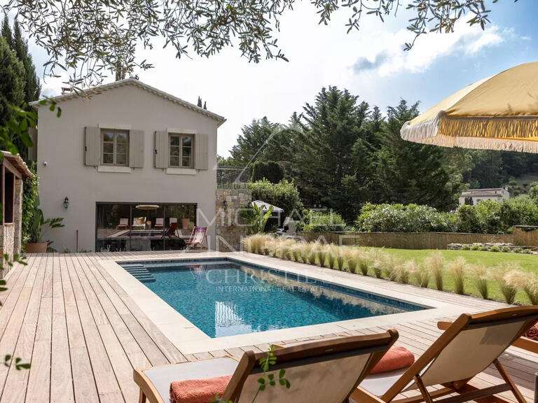 Villa Pégomas - 4 bedrooms - 282m²