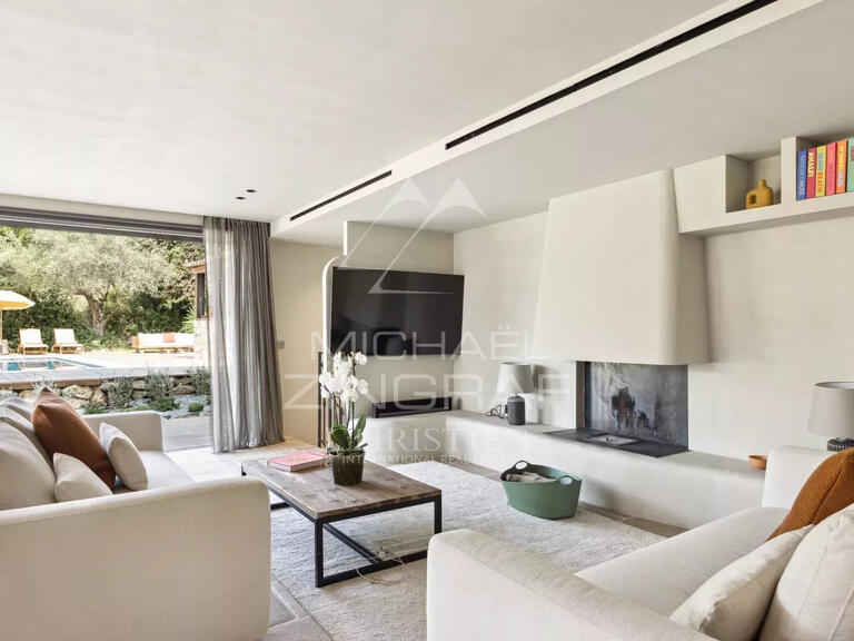 Villa Pégomas - 4 bedrooms - 282m²