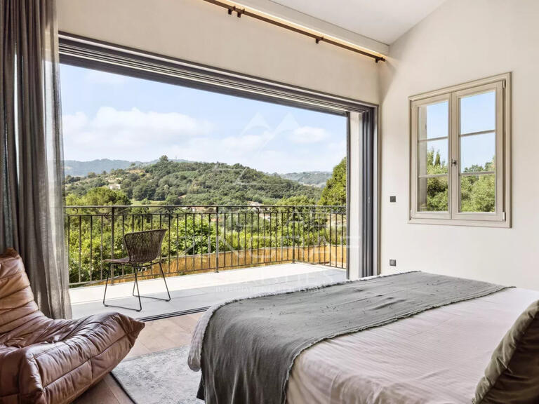 Villa Pégomas - 4 bedrooms - 282m²