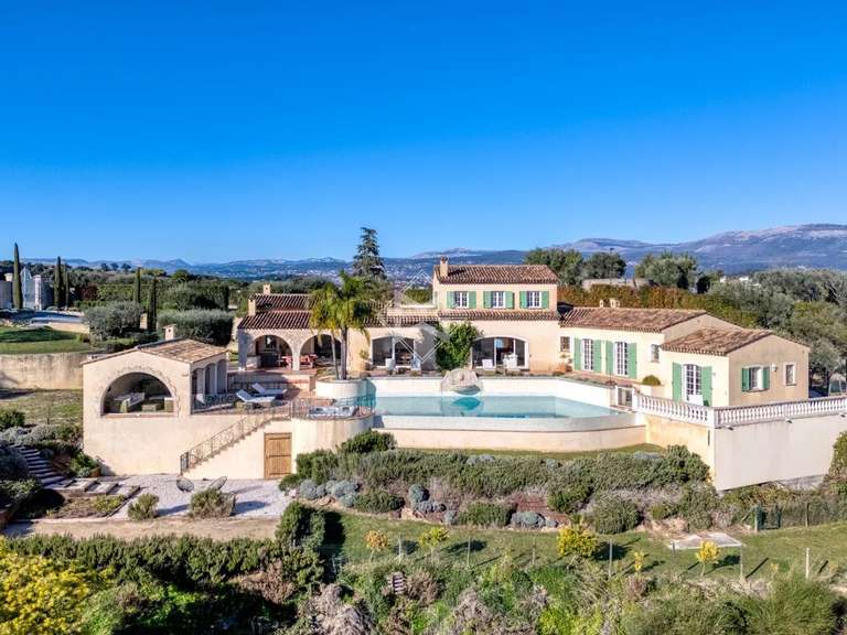 Villa Pégomas - 5 bedrooms - 365m²