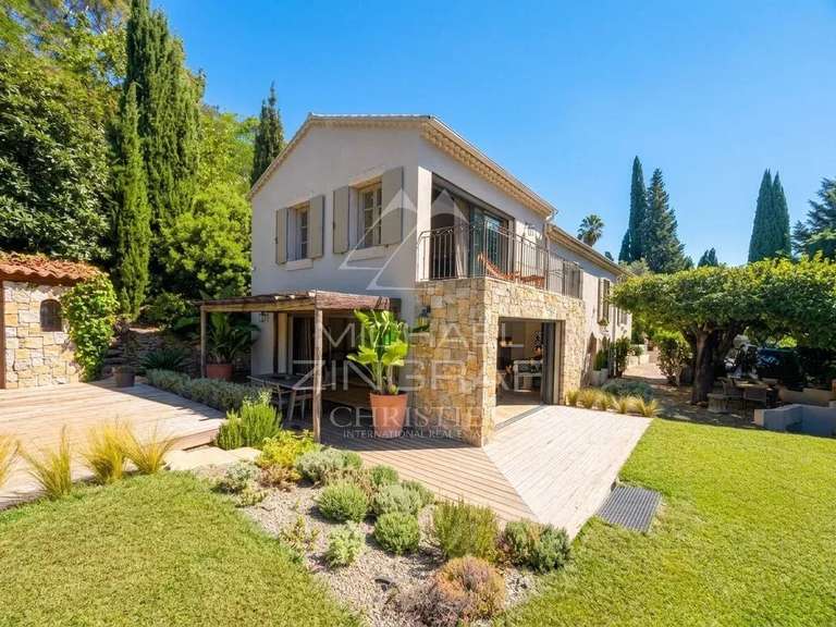 Villa Pégomas - 4 chambres - 282m²