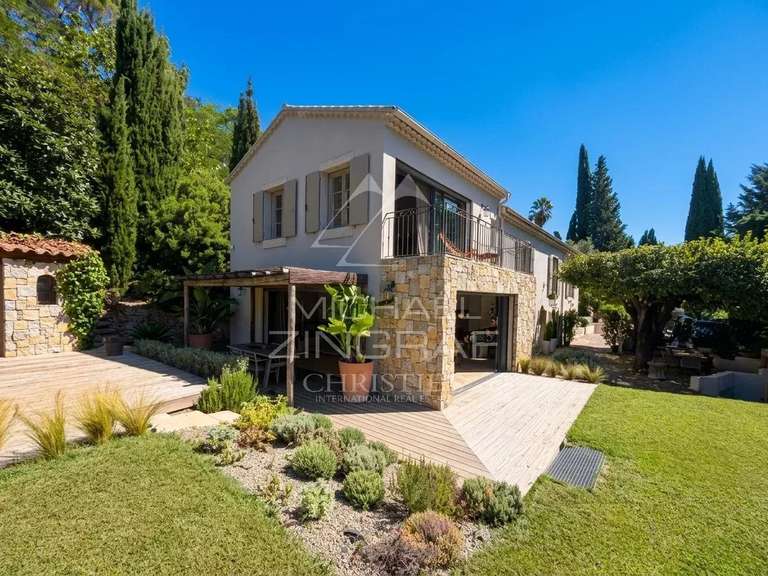 Villa Pégomas - 4 chambres - 282m²