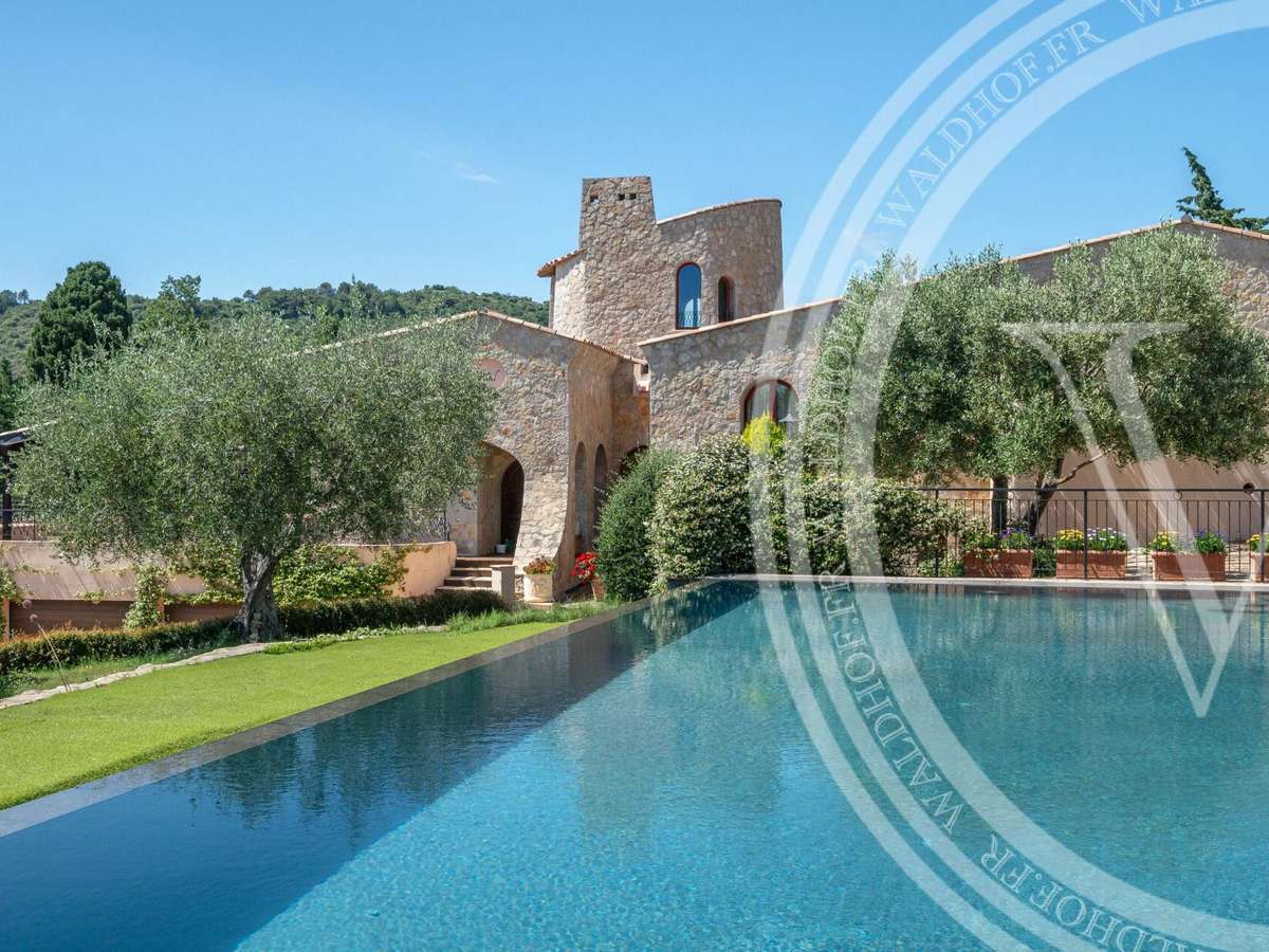 Villa Peille