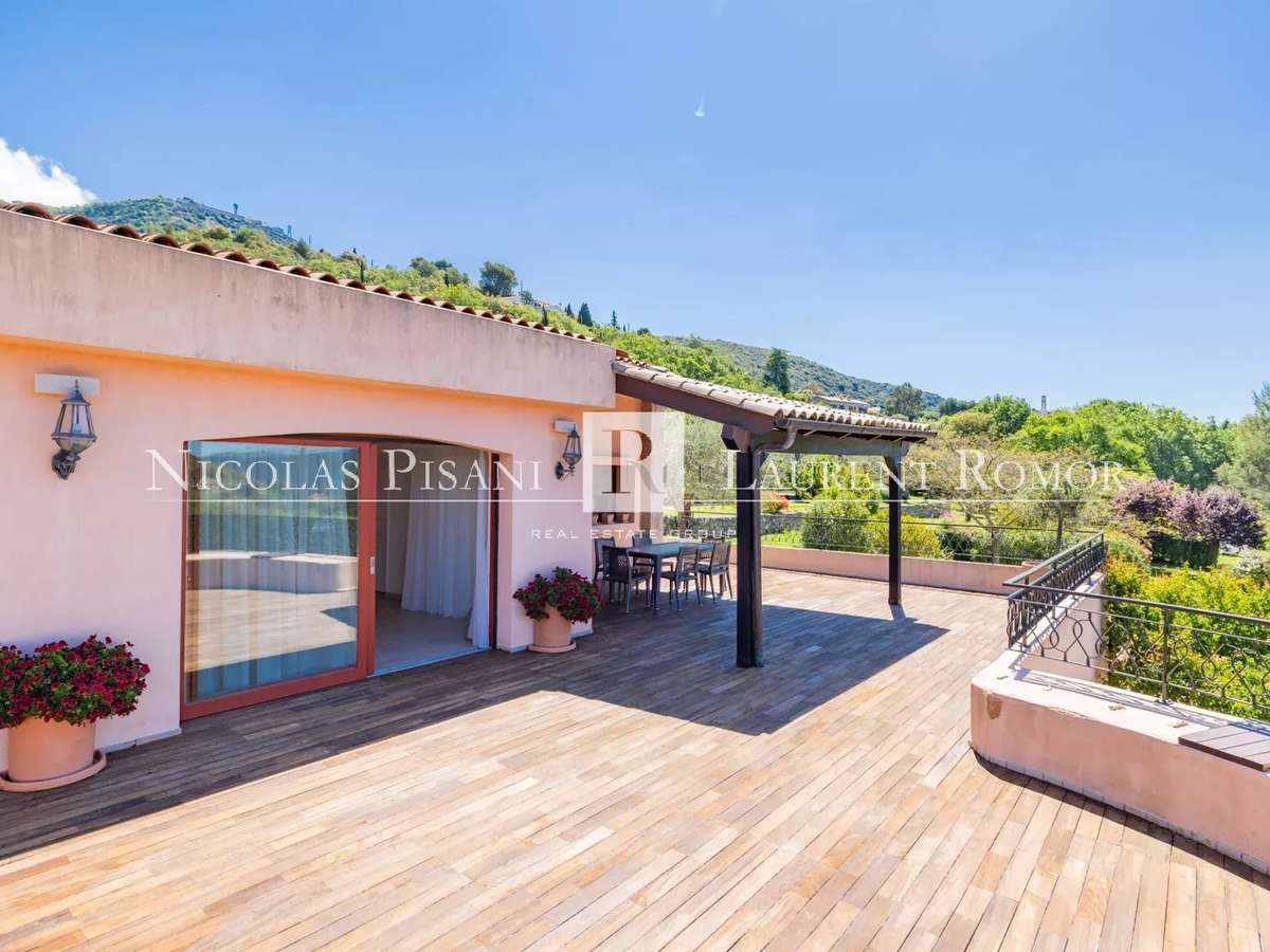 Villa Peille
