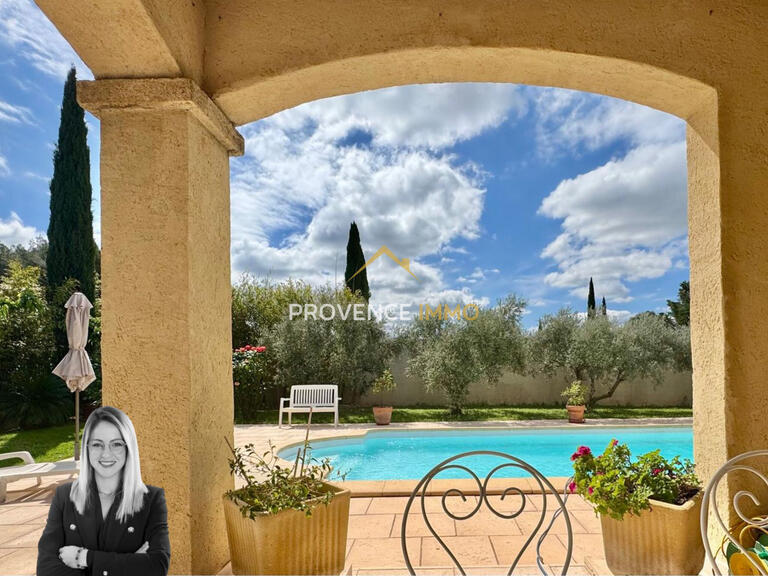 Maison Pélissanne - 5 chambres - 202m²