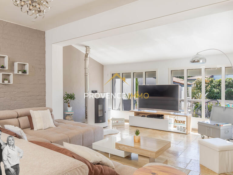 Maison Pélissanne - 6 chambres - 207m²