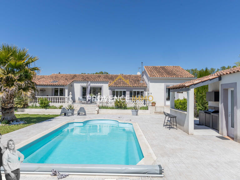 Maison Pélissanne - 6 chambres - 207m²