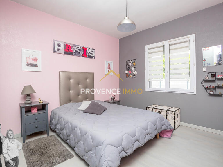 House Pélissanne - 6 bedrooms - 207m²