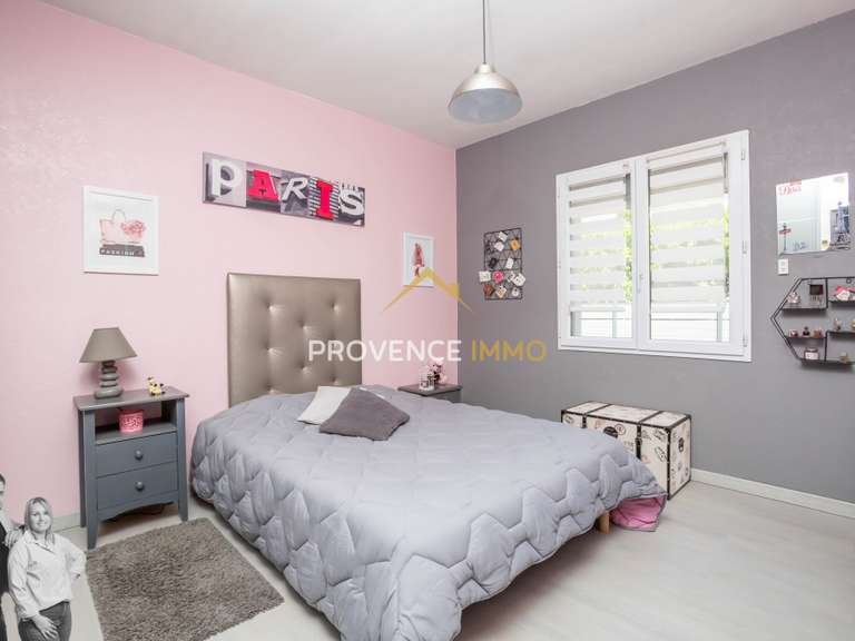 House Pélissanne - 6 bedrooms - 207m²