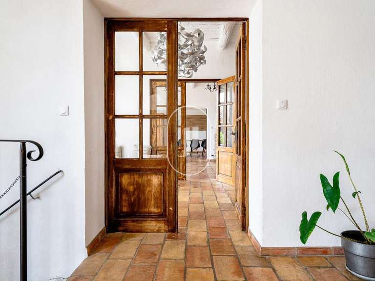 House Pélissanne - 6 bedrooms - 335m²