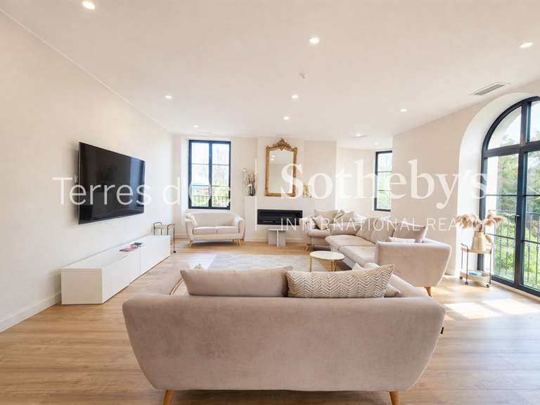 Appartement Pennautier - 4 chambres - 256m²