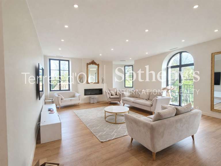 Appartement Pennautier - 4 chambres - 256m²