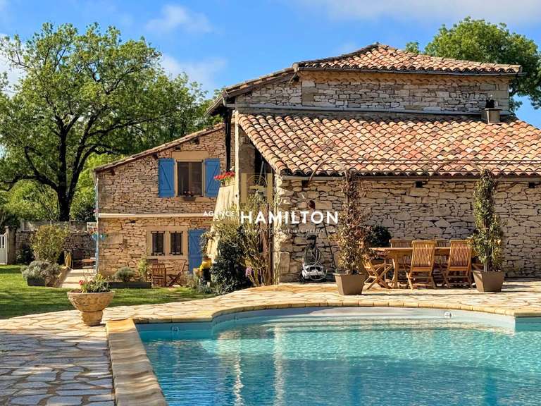Maison Penne - 3 chambres - 244m²