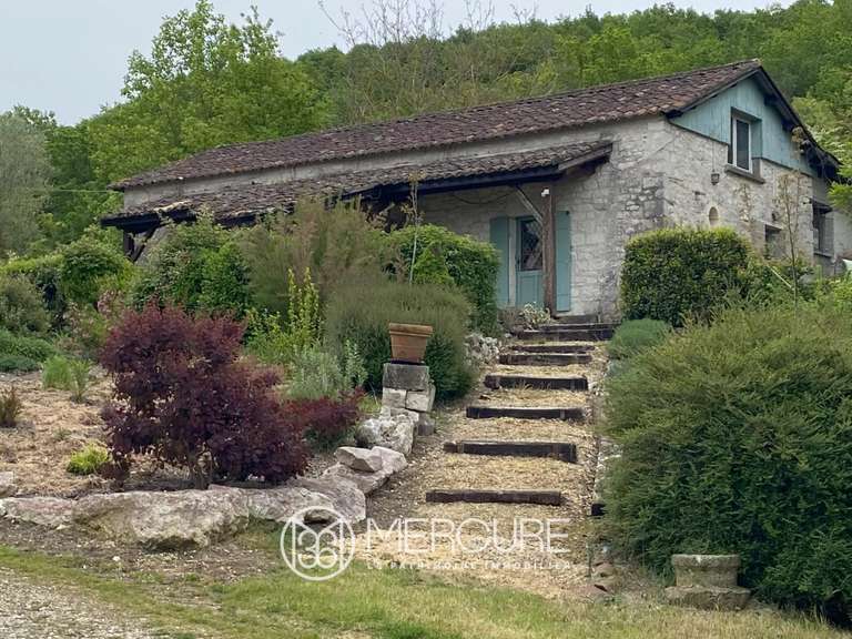 Propriété Penne-d'Agenais - 7 chambres - 1477m²