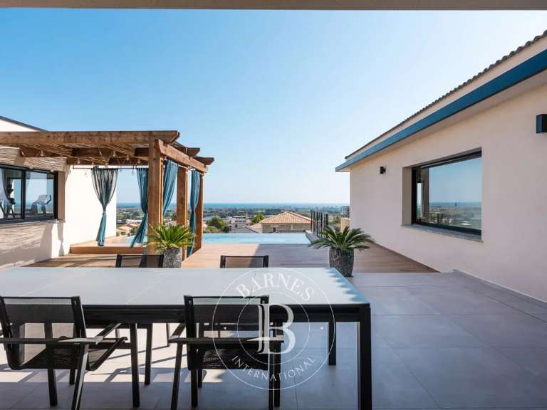 Villa avec Vue sur mer Penta-di-Casinca - 272m²