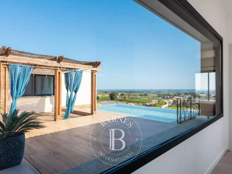 Villa avec Vue sur mer Penta-di-Casinca - 272m²