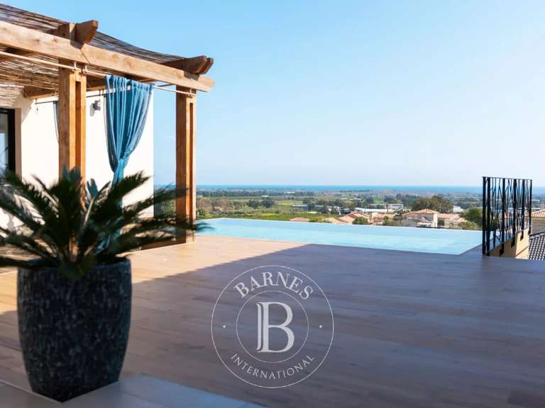 Villa avec Vue sur mer Penta-di-Casinca - 272m²