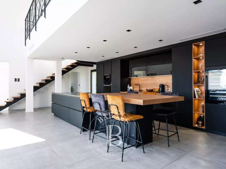 Villa avec Vue sur mer Penta-di-Casinca - 272m²