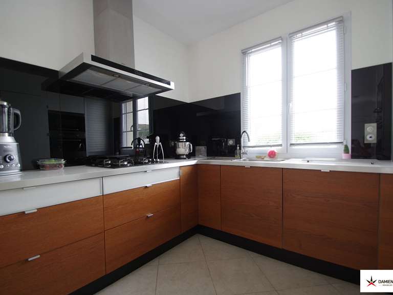 Maison Périgny - 5 chambres - 160m²