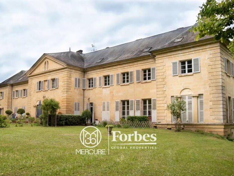 Castle Périgueux - 12 bedrooms - 900m²