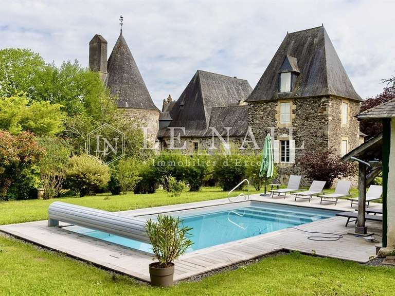 Château Périgueux - 10 chambres - 640m²