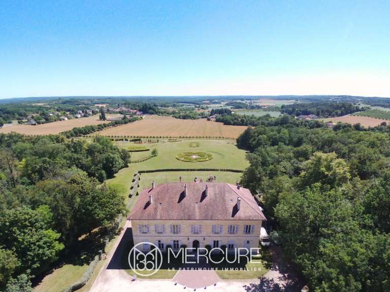 Château Périgueux - 12 chambres - 800m²