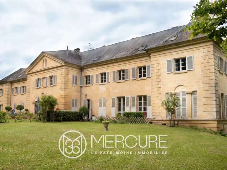 Château Périgueux - 12 chambres - 900m²