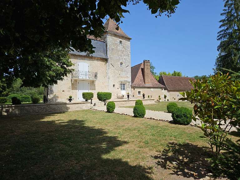 Château Périgueux - 7 chambres - 350m²