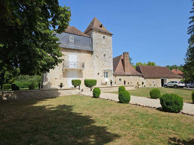 Château Périgueux - 7 chambres - 350m²