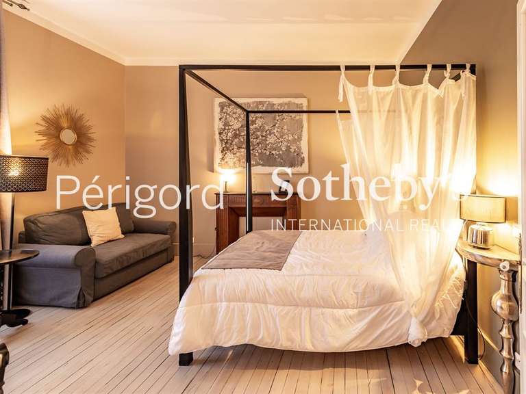 Maison Périgueux - 8 chambres - 332m²