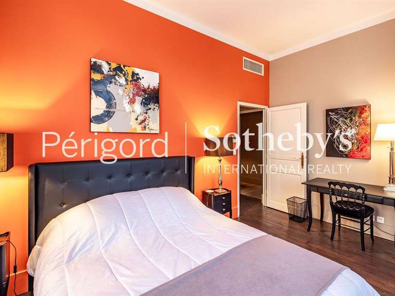 Maison Périgueux - 8 chambres - 332m²