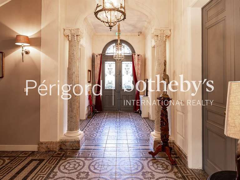 Maison Périgueux - 8 chambres - 332m²