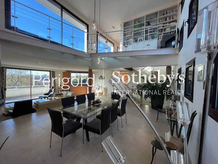 Maison Périgueux - 5 chambres - 750m²