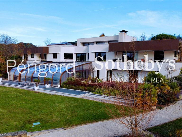 House Périgueux - 7 bedrooms - 900m²