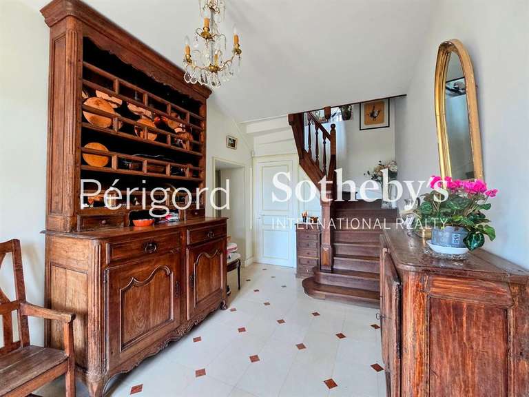 Maison Périgueux - 7 chambres - 278m²