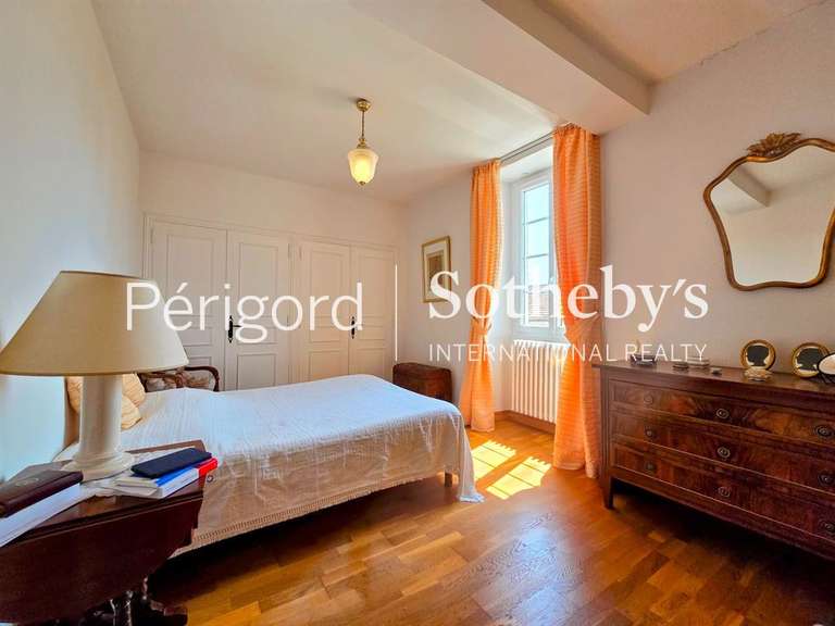Maison Périgueux - 7 chambres - 278m²