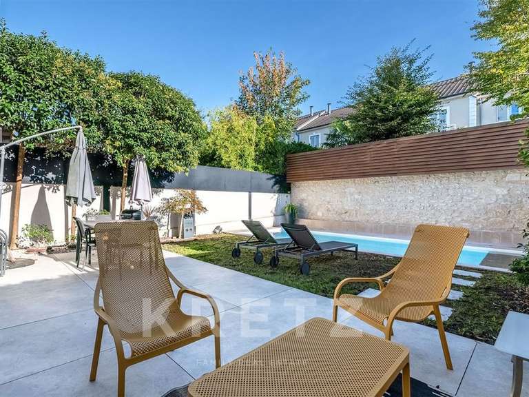 Maison Périgueux - 4 chambres - 235m²