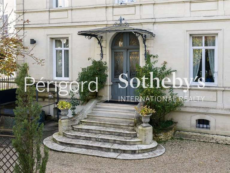 Maison Périgueux - 10 chambres - 441m²
