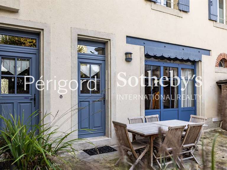 Maison Périgueux - 10 chambres - 441m²