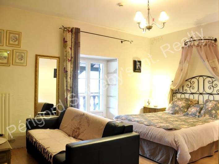 Maison Périgueux - 11 chambres - 677m²