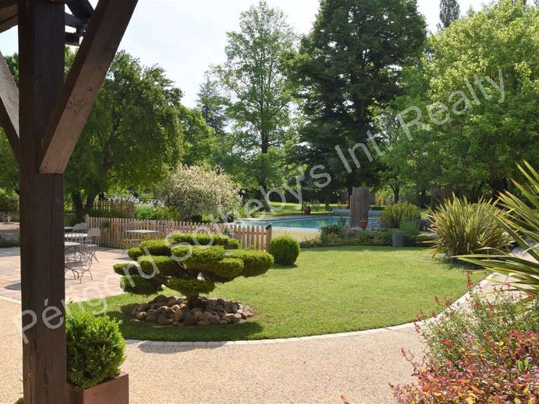 House Périgueux - 11 bedrooms - 677m²