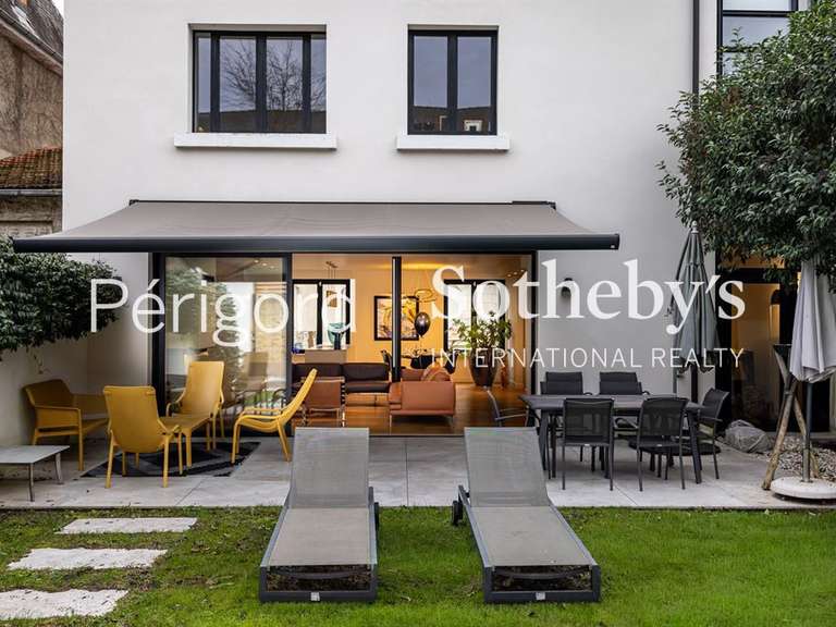 Maison Périgueux - 4 chambres - 215m²