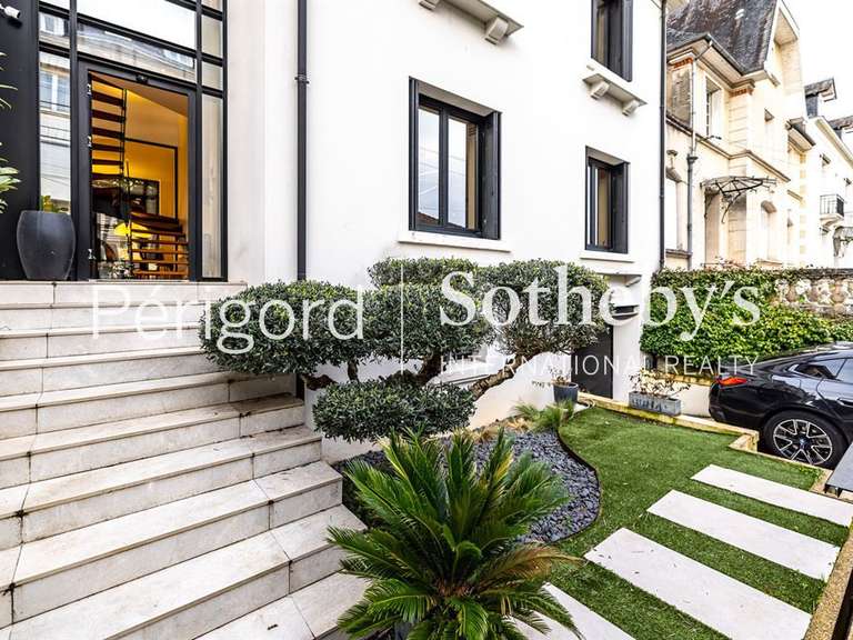 Maison Périgueux - 4 chambres - 215m²