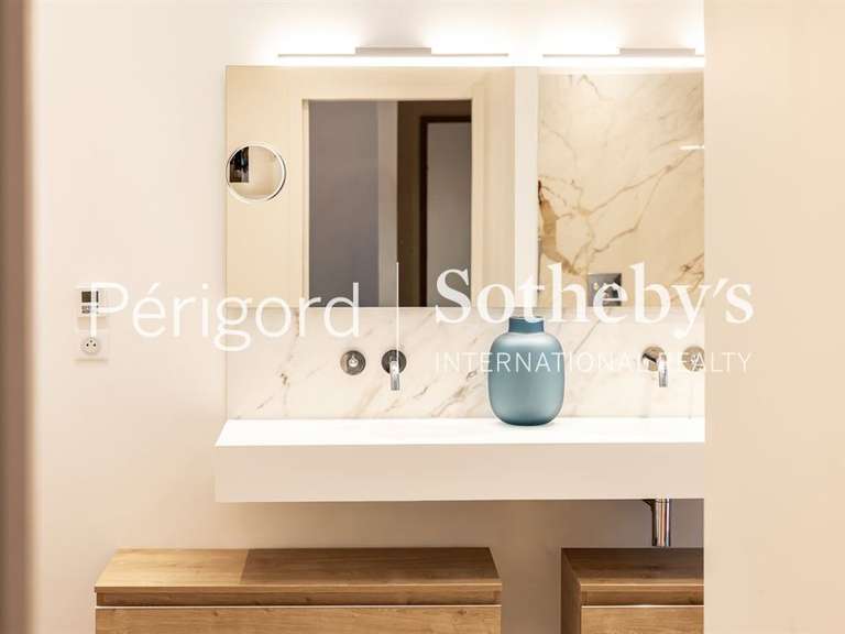 Maison Périgueux - 4 chambres - 215m²